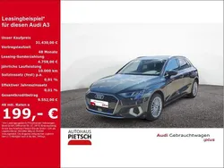 Grau Gebraucht 2024 Audi A3 Sportback Ambiente Limousine | 31.430 € (Guter Preis)