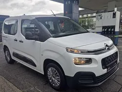 Weiß Gebraucht 2019 Citroën Berlingo Live Van / Kleinbus | 12.000 € (Teuer)