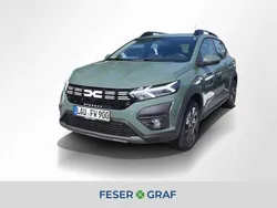 Safarigrüngrau Gebraucht 2025 Dacia Sandero Expression Kleinwagen | 19.490 € (Fairer Preis)