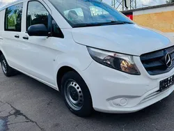 Weiß Gebraucht 2016 Mercedes Vito Van / Kleinbus | 10.400 € (Etwas zu teuer)
