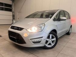 Grau Gebraucht 2010 Ford S-MAX Titanium Van / Kleinbus | 3.990 € (Fairer Preis)