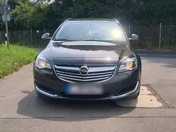 Gelb Gebraucht 2015 Opel Insignia Eco Kombi | 6.500 € (Teuer)