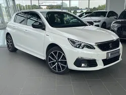 Weiß metallic Gebraucht 2018 Peugeot 308 GT-line | 13.580 € (Etwas zu teuer)