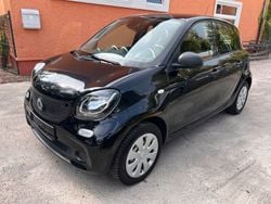Schwarz Gebraucht 2016 Smart ForFour Basis Kleinwagen | 7.500 € (Fairer Preis)
