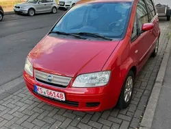 Rot Gebraucht 2007 Fiat Idea Van / Kleinbus | 3.999 € (Etwas zu teuer)
