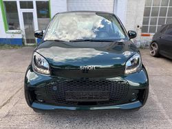 Grün Gebraucht 2021 Smart ForTwo Electric Drive Kleinwagen | 12.500 € (Teuer)