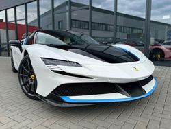 Weiß Gebraucht 2022 Ferrari SF90 | 496.100 €