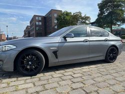 Grau Gebraucht 2013 BMW 520 Sport Line Limousine | 9.999 € (Guter Preis)
