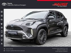 Grau Gebraucht 2024 Toyota Yaris Cross SUV | 28.850 € (Teuer)