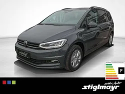 Delfingrau metallic Gebraucht 2025 VW Touran Highline Van / Kleinbus | 44.970 €