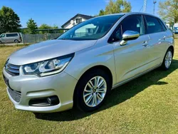 Grau Gebraucht 2015 Citroën C4 SELECTION Limousine | 5.000 € (Superpreis)