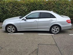 Silber Gebraucht 2009 Mercedes E350 Limousine | 6.300 € (Fairer Preis)