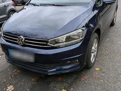 Blau Gebraucht 2020 VW Touran Van / Kleinbus | 18.990 € (Guter Preis)