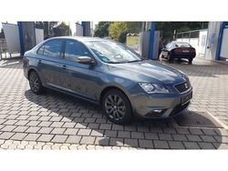 Grau metallic Gebraucht 2015 Seat Toledo CONNECT Limousine | 11.850 € (Teuer)