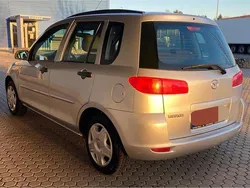Silber Gebraucht 2003 Mazda 2 Limousine | 2.299 € (Fairer Preis)