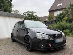 Schwarz Gebraucht 2007 VW Golf V Edition Limousine | 7.000 € (Etwas zu teuer)
