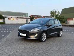 Grau Gebraucht 2019 Ford Fiesta Titanium Kleinwagen | 13.900 € (Guter Preis)