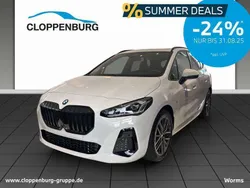 Alpinweiß uni Neu 2025 BMW 220 Active Tourer M Sport Van / Kleinbus | 43.490 € (Guter Preis)