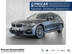 Grau Gebraucht 2022 BMW 330e M Sport Kombi | 37.495 € (Fairer Preis)