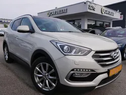 Beige Gebraucht 2017 Hyundai Santa Fe Premium SUV | 25.999 €