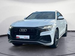Weiß Gebraucht 2022 Audi Q8 Design SUV | 59.690 € (Fairer Preis)