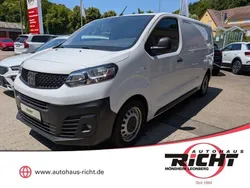 Schneeweiß Gebraucht 2022 Fiat Scudo Van / Kleinbus | 17.330 € (Fairer Preis)