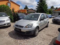 Silber Gebraucht 2006 Ford Fiesta Ambiente Kleinwagen | 1.700 € (Etwas zu teuer)