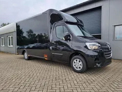 Schwarz Neu 2024 Renault Master Van | 63.258 €