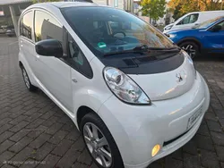 Weiß Gebraucht 2014 Peugeot iON Kleinwagen | 4.400 € (Guter Preis)