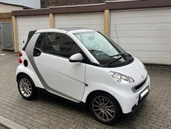 Weiß Gebraucht 2008 Smart ForTwo Cabrio Cabrio | 2.600 € (Fairer Preis)
