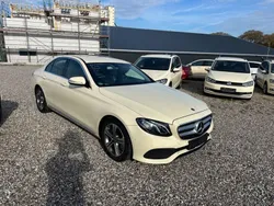 Mercedes E200