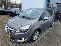 Muskatgrau/muskat braun(m2) Gebraucht 2014 Opel Meriva Innovation Van / Kleinbus | 6.900 € (Fairer Preis)