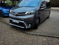 Gebraucht 2020 Toyota Proace Executive Van / Kleinbus | 39.650 € (Teuer)