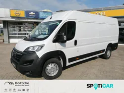 Weiss icy Gebraucht 2024 Opel Movano Edition Van | 31.980 € (Fairer Preis)