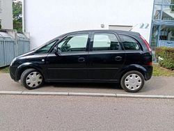 Schwarz Gebraucht 2005 Opel Meriva Van / Kleinbus | 2.900 €