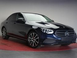 Blau Gebraucht 2022 Mercedes E220 Avantgarde Limousine | 33.450 € (Superpreis)