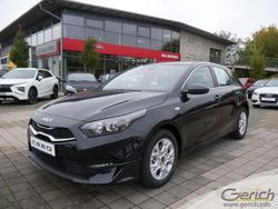 Schwarz Neu 2025 Kia Ceed Comfort Kleinwagen | 24.990 € (Etwas zu teuer)