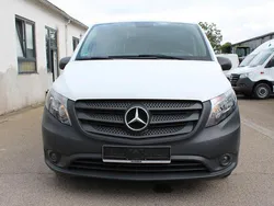 Weiß Gebraucht 2021 Mercedes Vito Van / Kleinbus | 18.799 € (Superpreis)