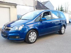 Blau Gebraucht 2007 Opel Zafira Van / Kleinbus | 2.499 € (Fairer Preis)