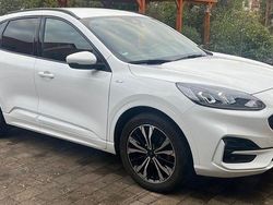 Weiß Gebraucht 2020 Ford Kuga ST-Line SUV | 18.900 € (Fairer Preis)