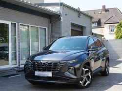 Grau Gebraucht 2022 Hyundai Tucson Prime SUV | 27.470 € (Fairer Preis)