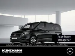 Obsidianschwarz metallic Gebraucht 2024 Mercedes Vito Van / Kleinbus | 60.840 €
