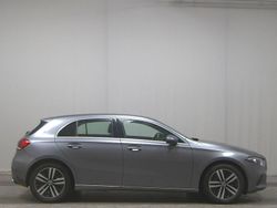 Grau Gebraucht 2020 Mercedes A200 Progressive Limousine | 21.280 € (Guter Preis)