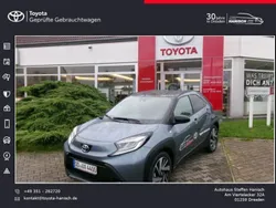 Grau Gebraucht 2024 Toyota Aygo X-plore Kleinwagen | 20.490 € (Etwas zu teuer)