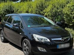 Gebraucht 2011 Opel Astra Kombi | 3.600 € (Guter Preis)