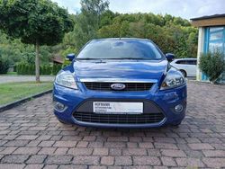 Blau Gebraucht 2009 Ford Focus Style Limousine | 3.800 € (Fairer Preis)
