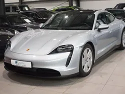 Andere Gebraucht 2021 Porsche Taycan Performance Package Limousine | 55.899 € (Superpreis)