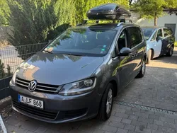 Grau Gebraucht 2012 VW Sharan Trendline Van / Kleinbus | 7.800 € (Guter Preis)