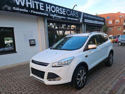 Weiß Gebraucht 2016 Ford Kuga Trend SUV | 9.498 € (Guter Preis)