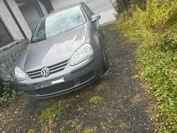 Braun Gebraucht 2006 VW Golf V Coupé | 1.600 € (Fairer Preis)